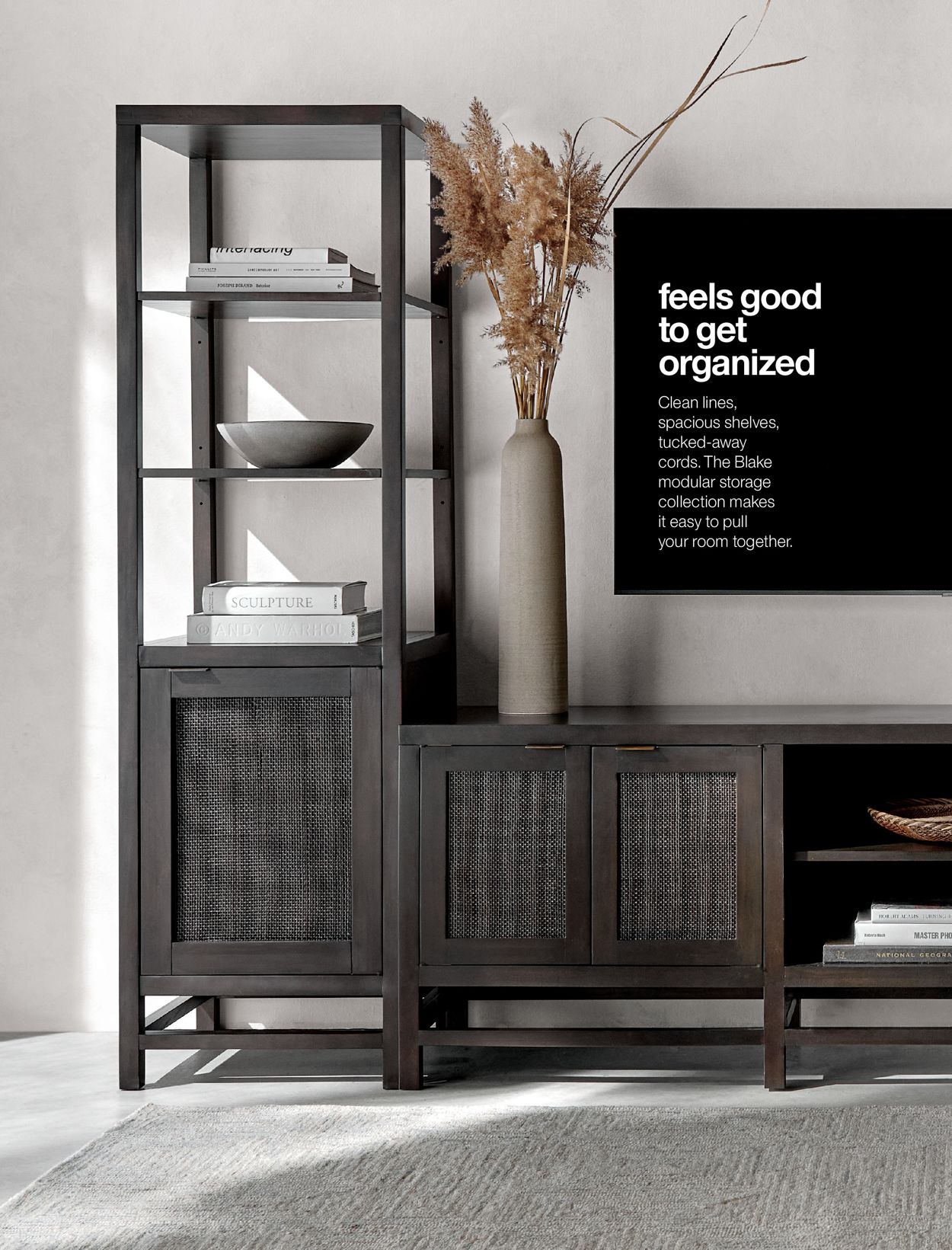 Catalogue Crate & Barrel from 04/19/2022