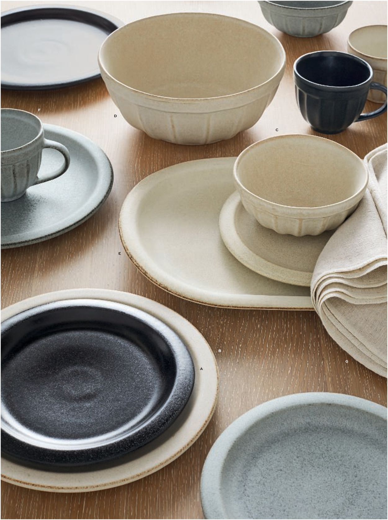 Catalogue Pottery Barn from 08/18/2020