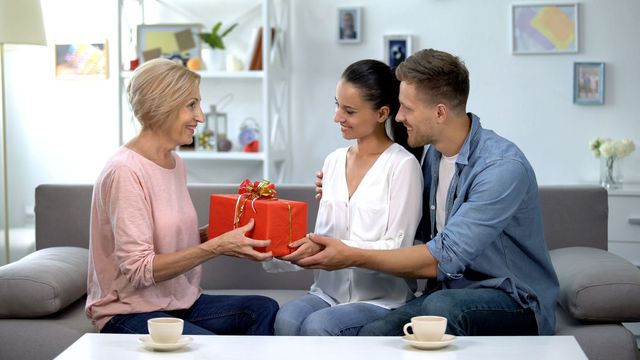 Christmas Gift Ideas for Mother-in-Law
